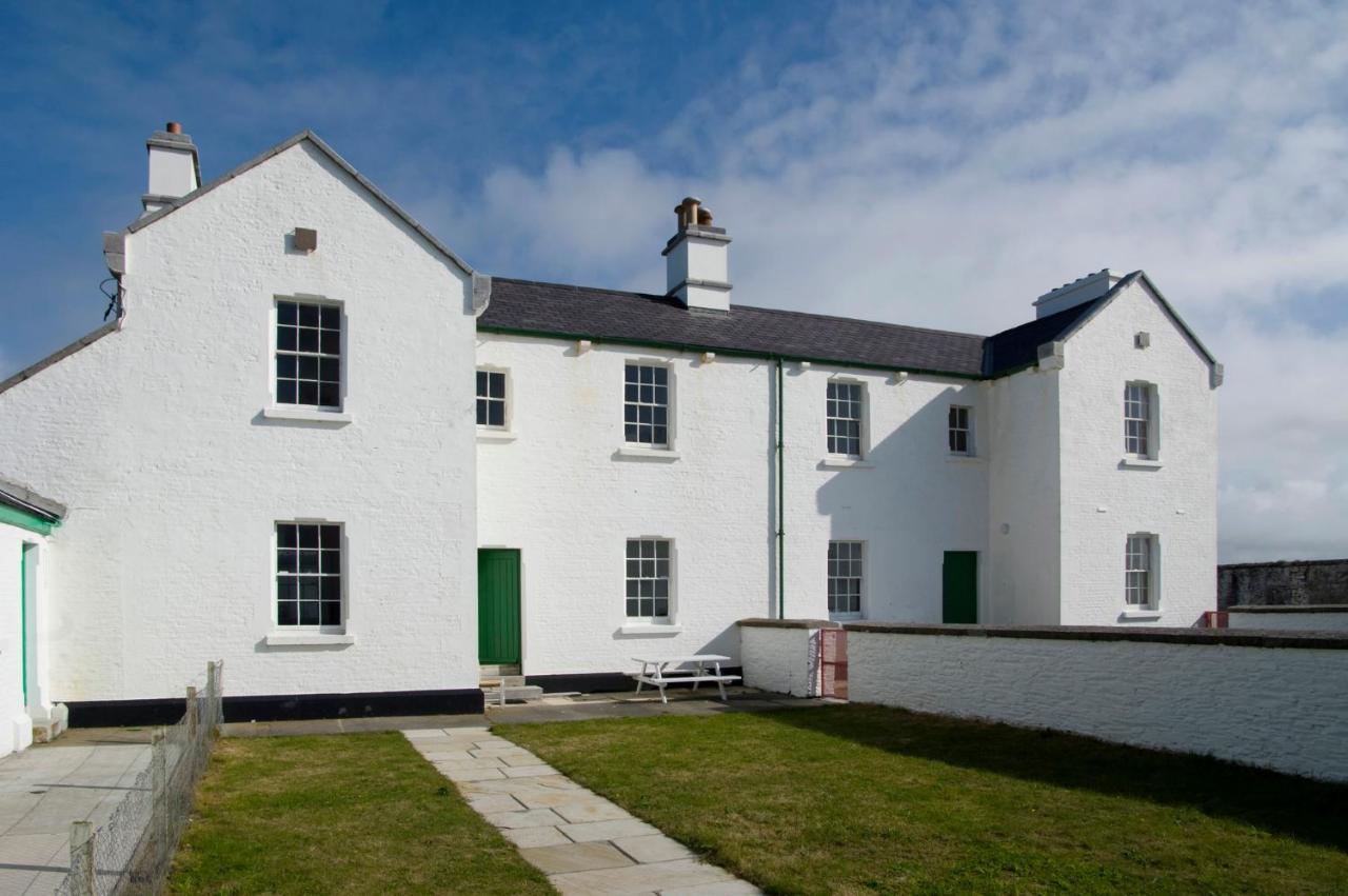 Galley Head Lightkeeper'S Houses Donoure Exterior foto